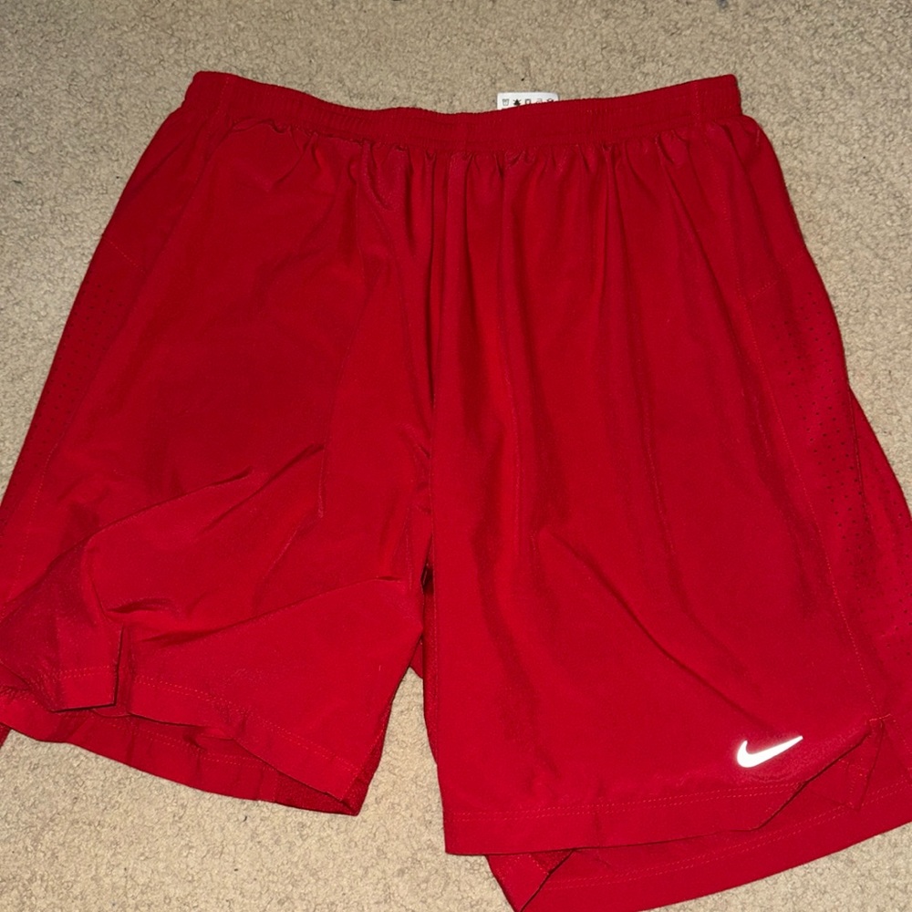 Nike running shorts size extra large